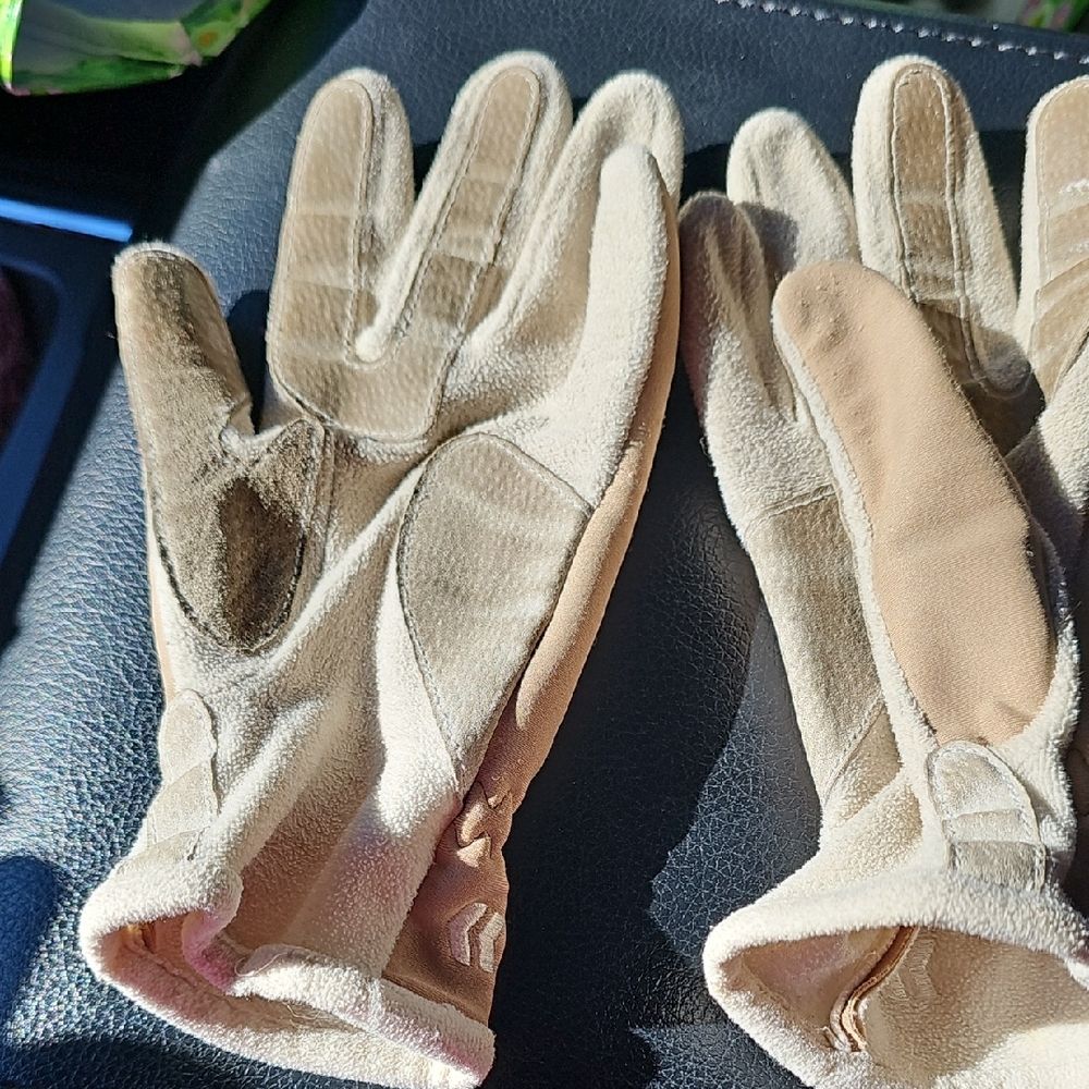 All In Motion Womens Beige Suede Driving Gloves